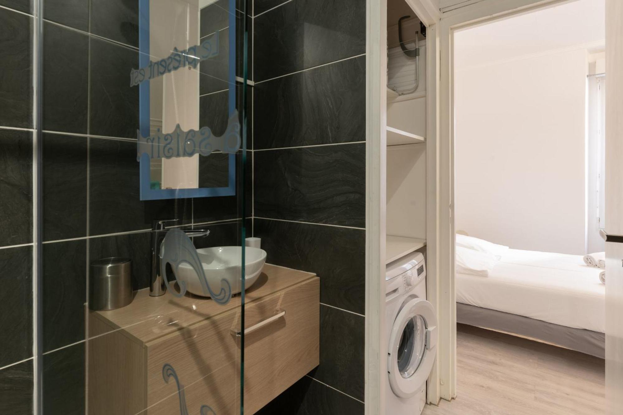 Appartement A 200M Du Chateau Et Du Port 波尔尼克 外观 照片