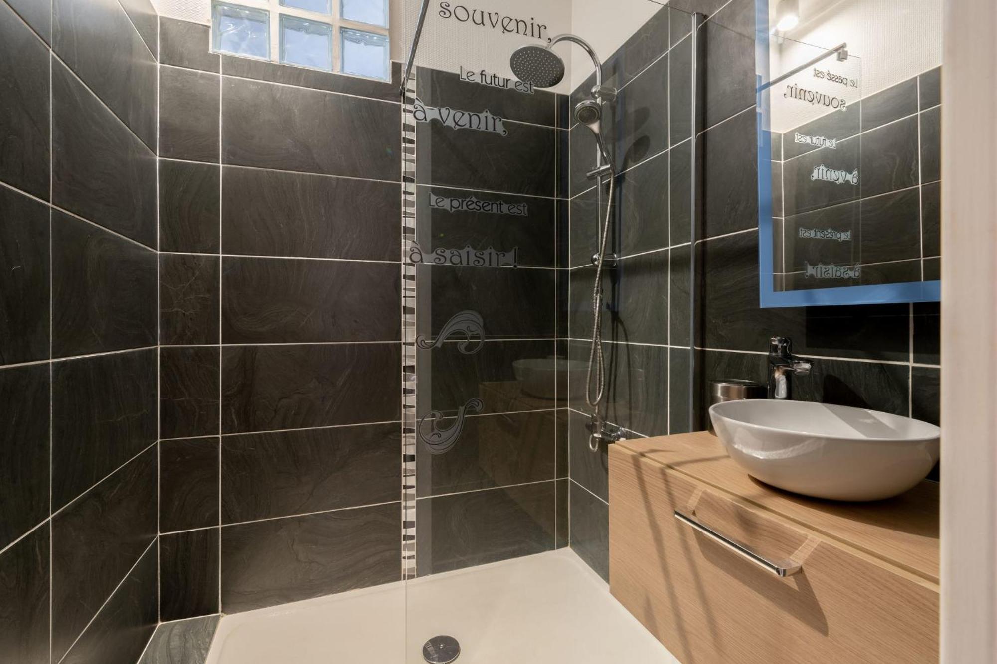Appartement A 200M Du Chateau Et Du Port 波尔尼克 外观 照片